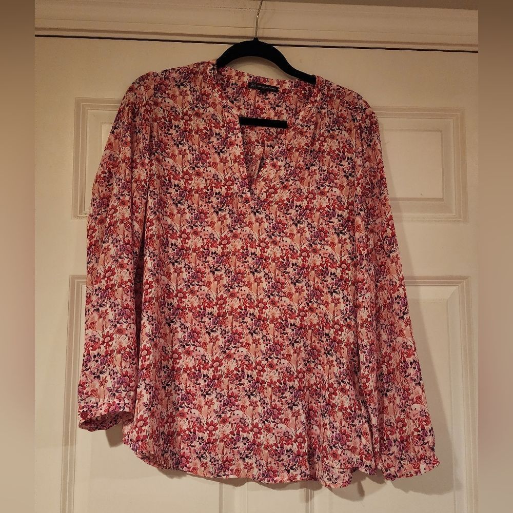 Adrianna Papell pink floral long sleeve blouse M
